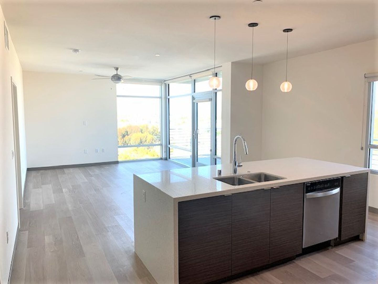 San Diego Apartment: 3534 Fifth Ave.