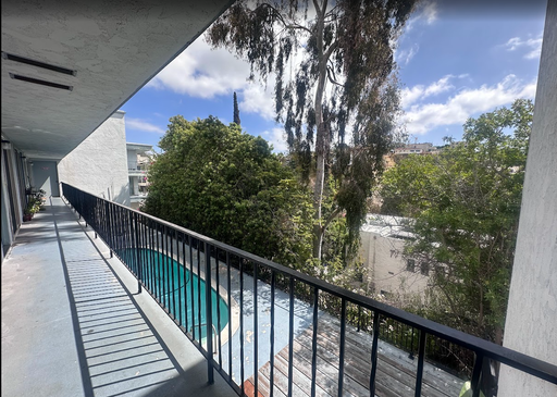 Listing photo thumbnail