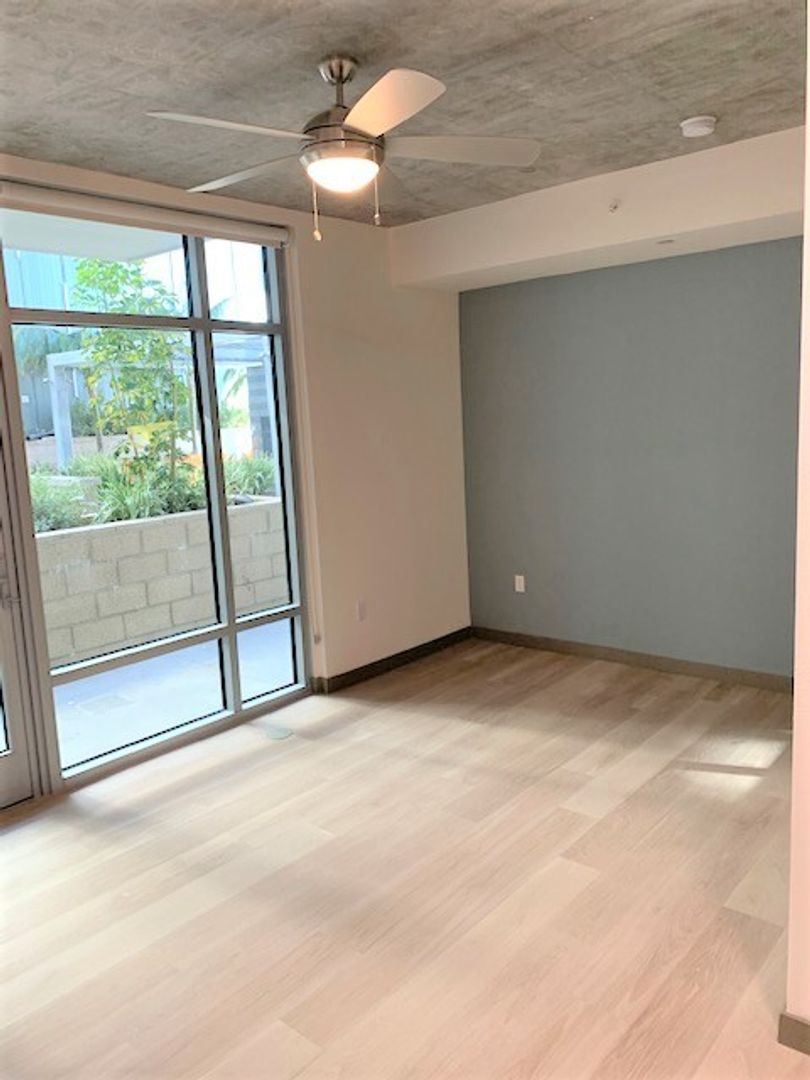 San Diego Apartment: 3534 Fifth Ave.