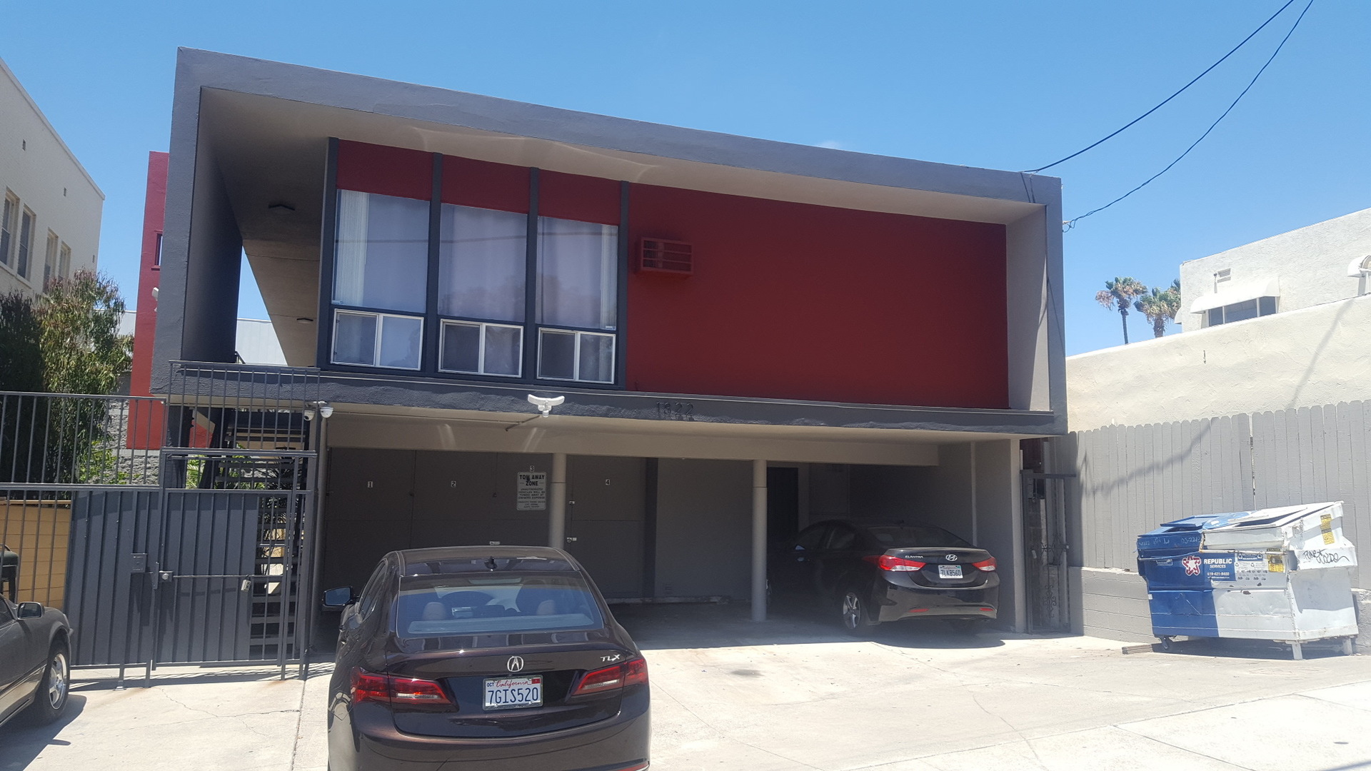 San Diego Apartment: 1822 3rd Ave.