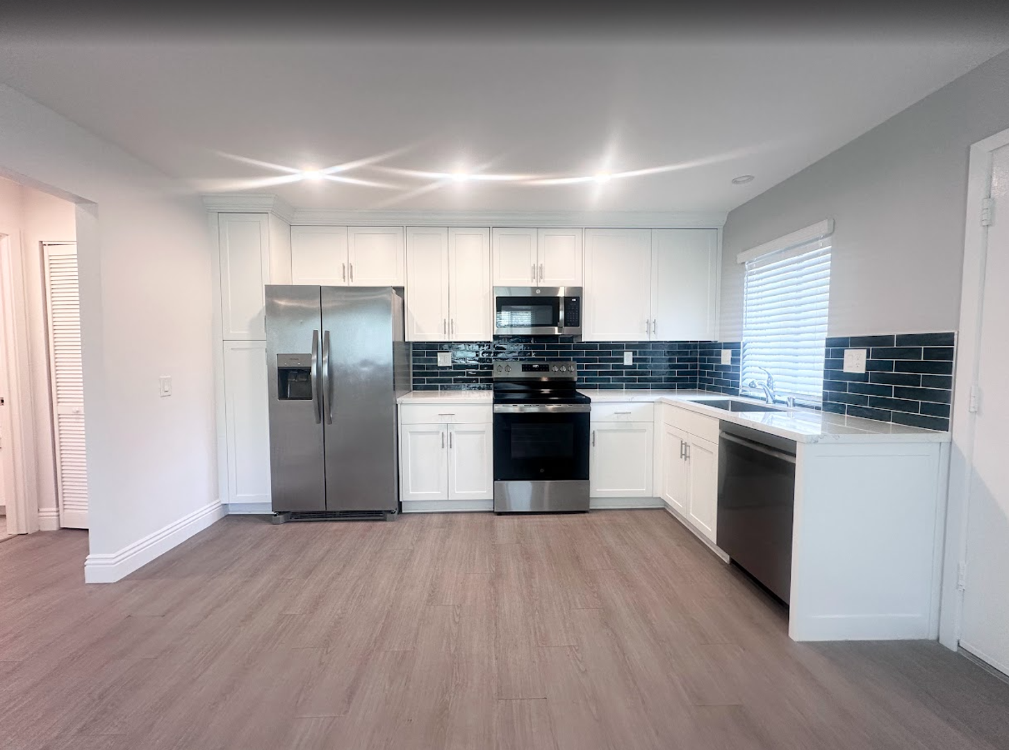 San Diego Apartment: 1767 Torrance St.