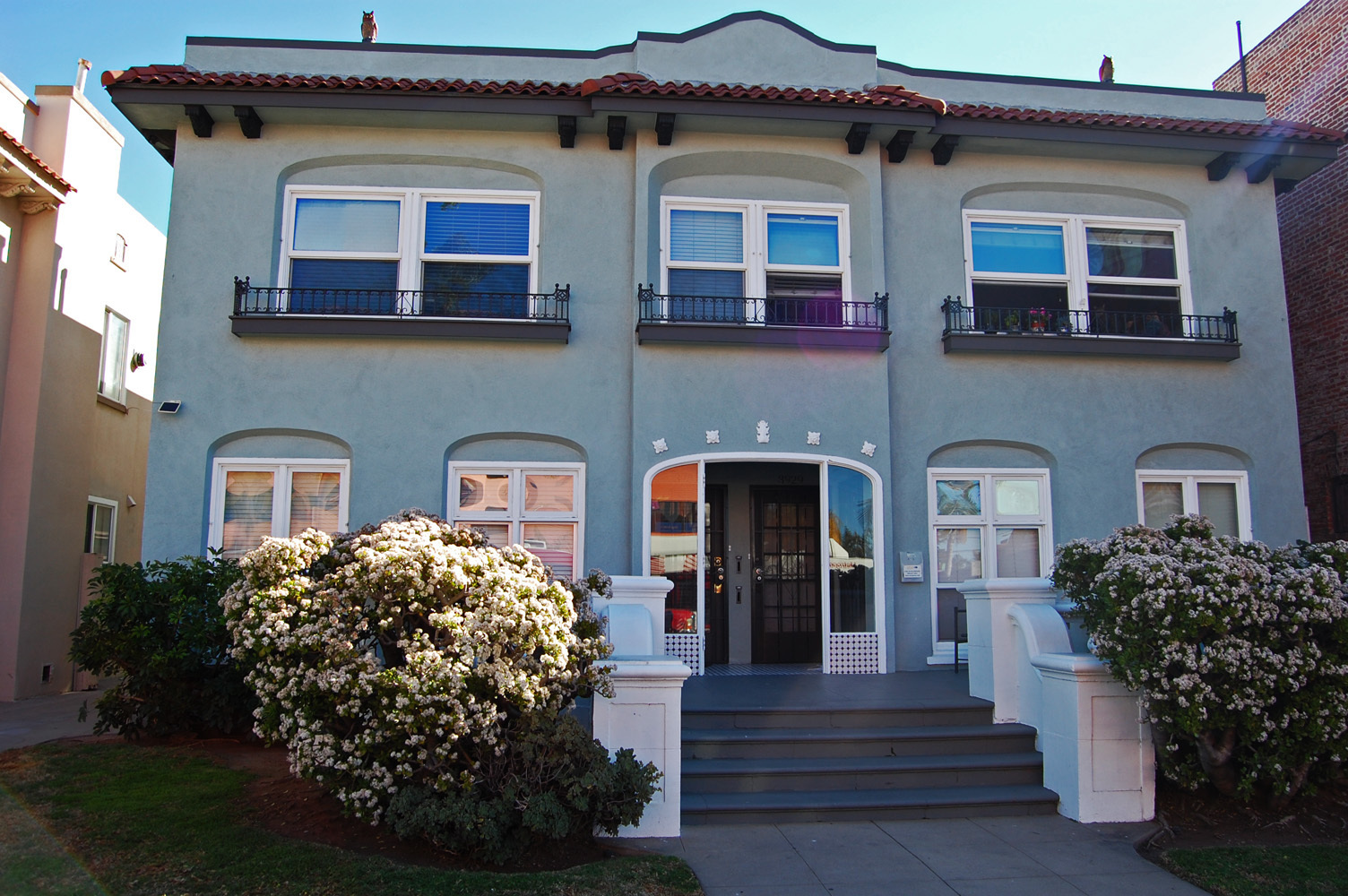 San Diego Apartment: 3927-3933 1/2 4th Ave