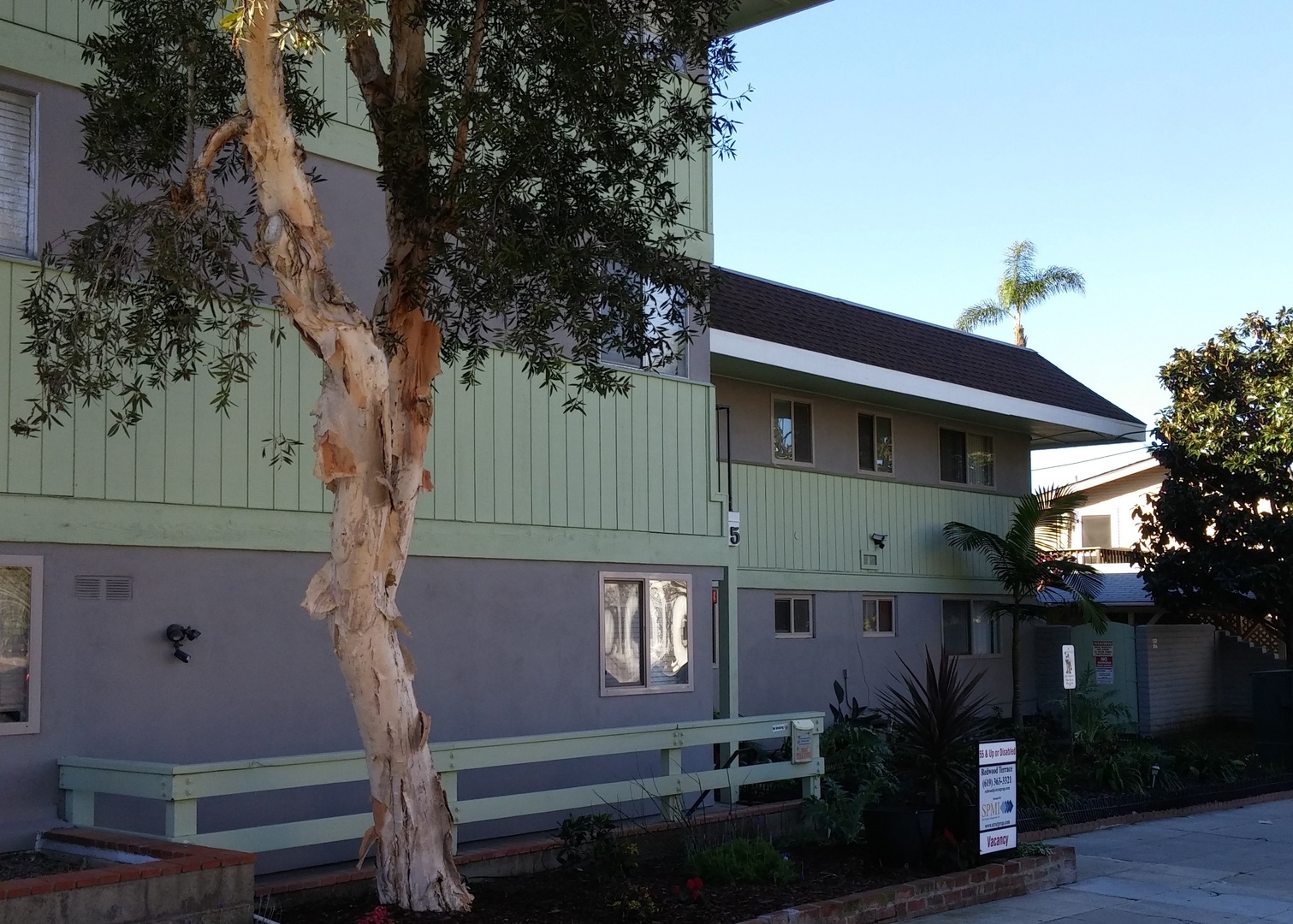 San Diego Apartment: 225 Redwood Street