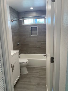 Listing photo thumbnail