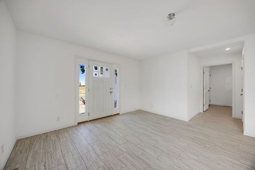 Listing photo thumbnail