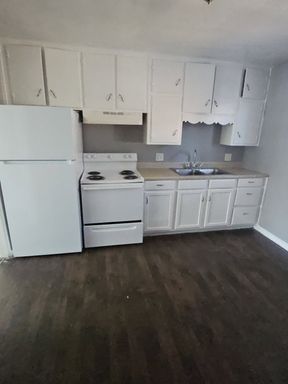 1020 Forest Court, 07, Kansas City, KS 66103