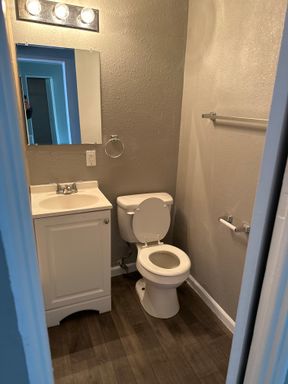 Listing photo thumbnail