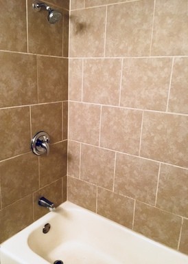 Kansas City Apartment: 1006 Forest Court