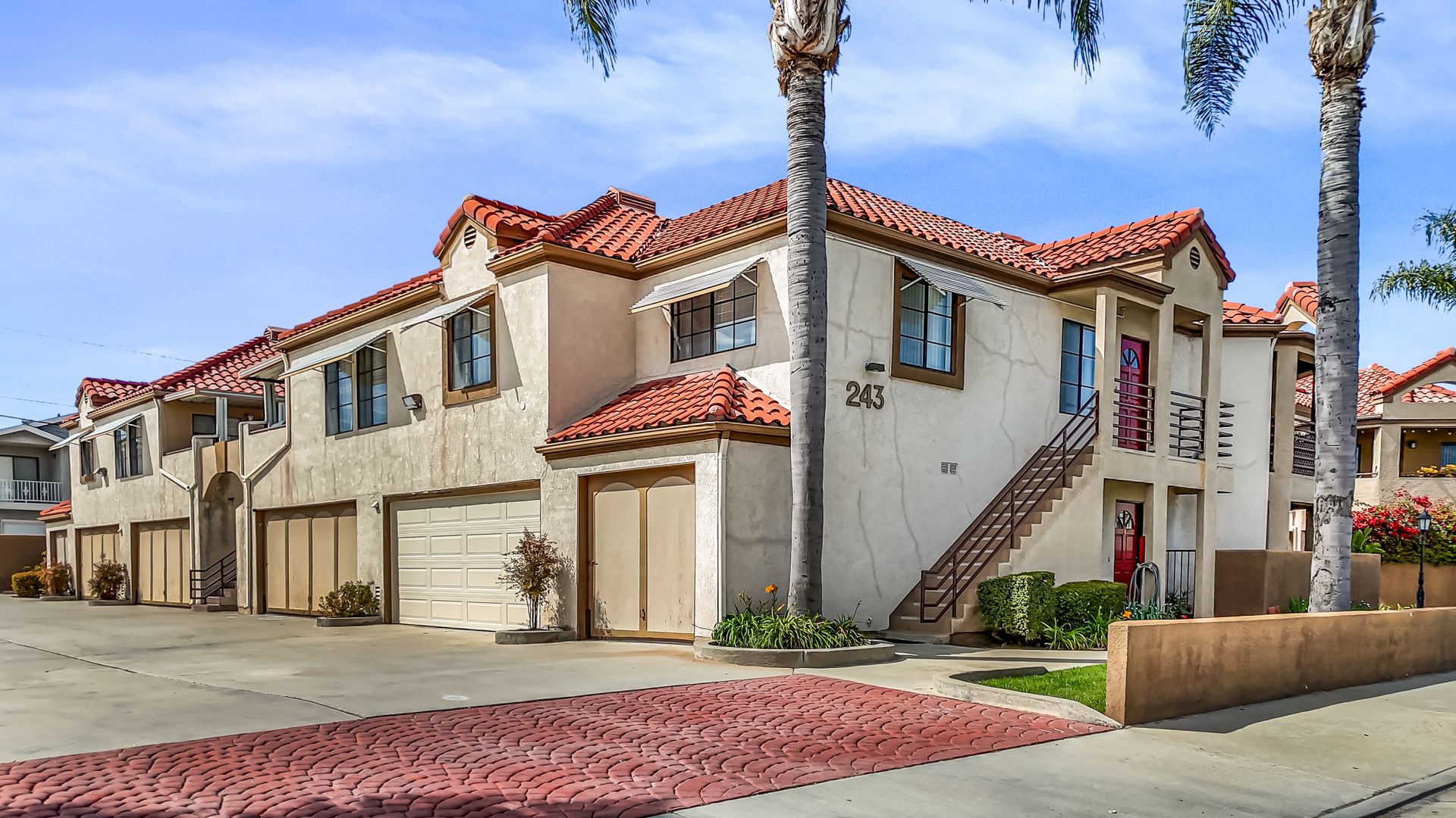 Brea Apartment: 227 & 243 Laurel Ave