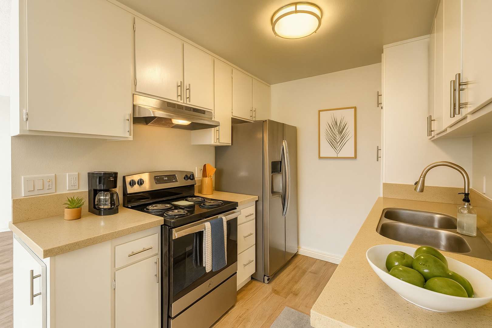 Huntington Beach Apartment: 8131 San Angelo Drive