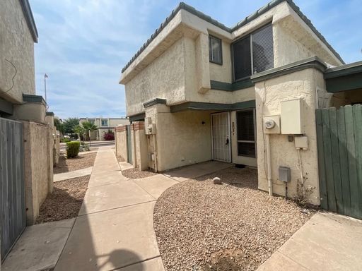 5180 W OLIVE AVE - 3 Bedroom, 1.5 BAthrooms, near 51st Ave/Olive - GREAT TOWNHOUSE! CLOSE TO GCC - READY FOR YOU TO MOVE IN! – photo 1