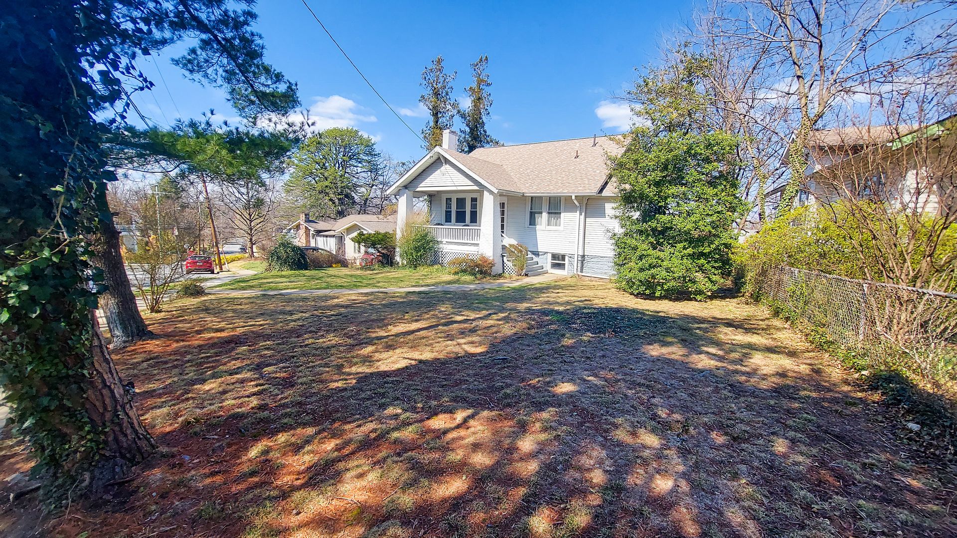 Takoma Park Apartment: 228 Manor Cir