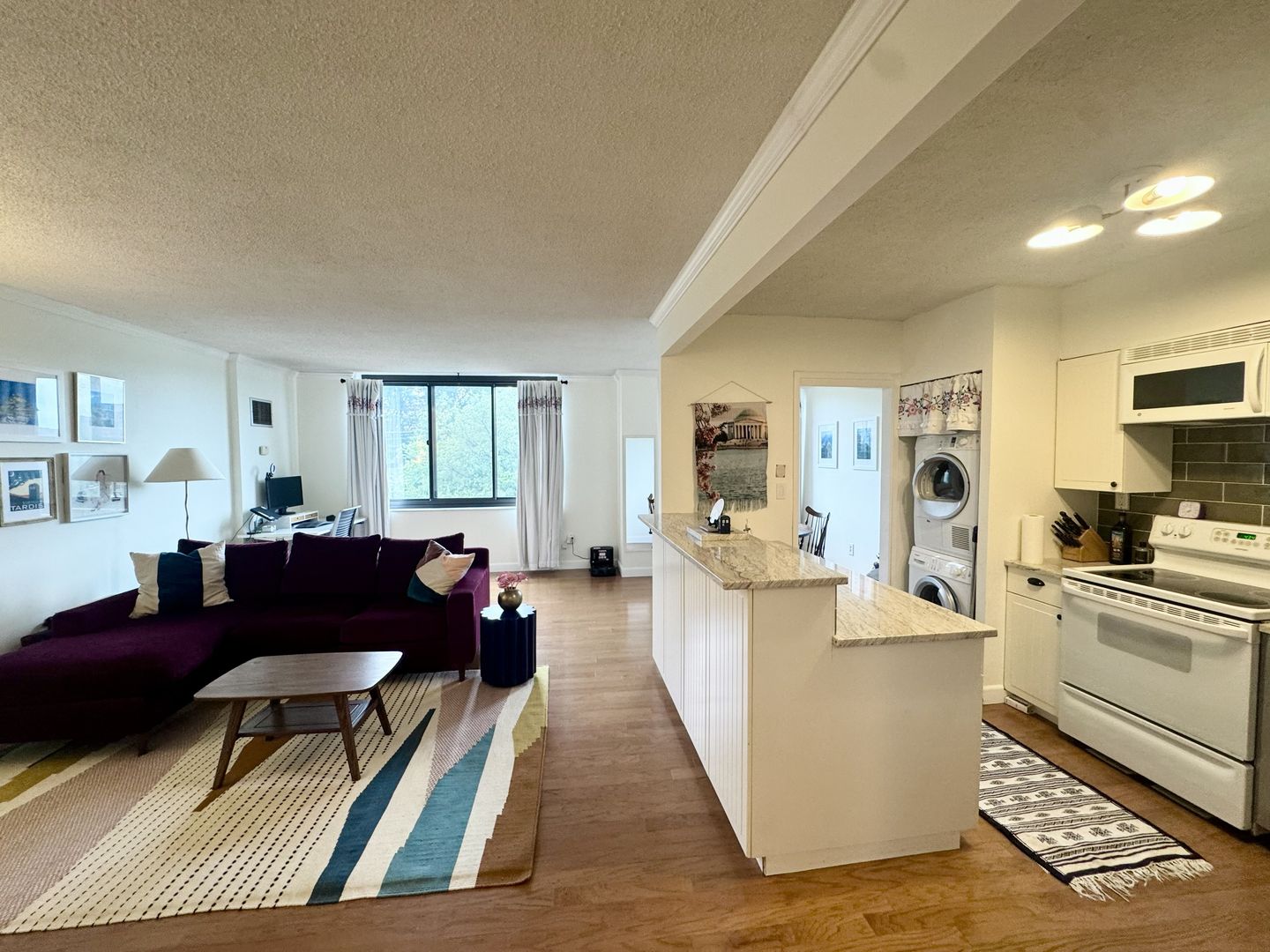 ALEXANDRIA Condo: 5500 HOLMES RUN PKWY #420