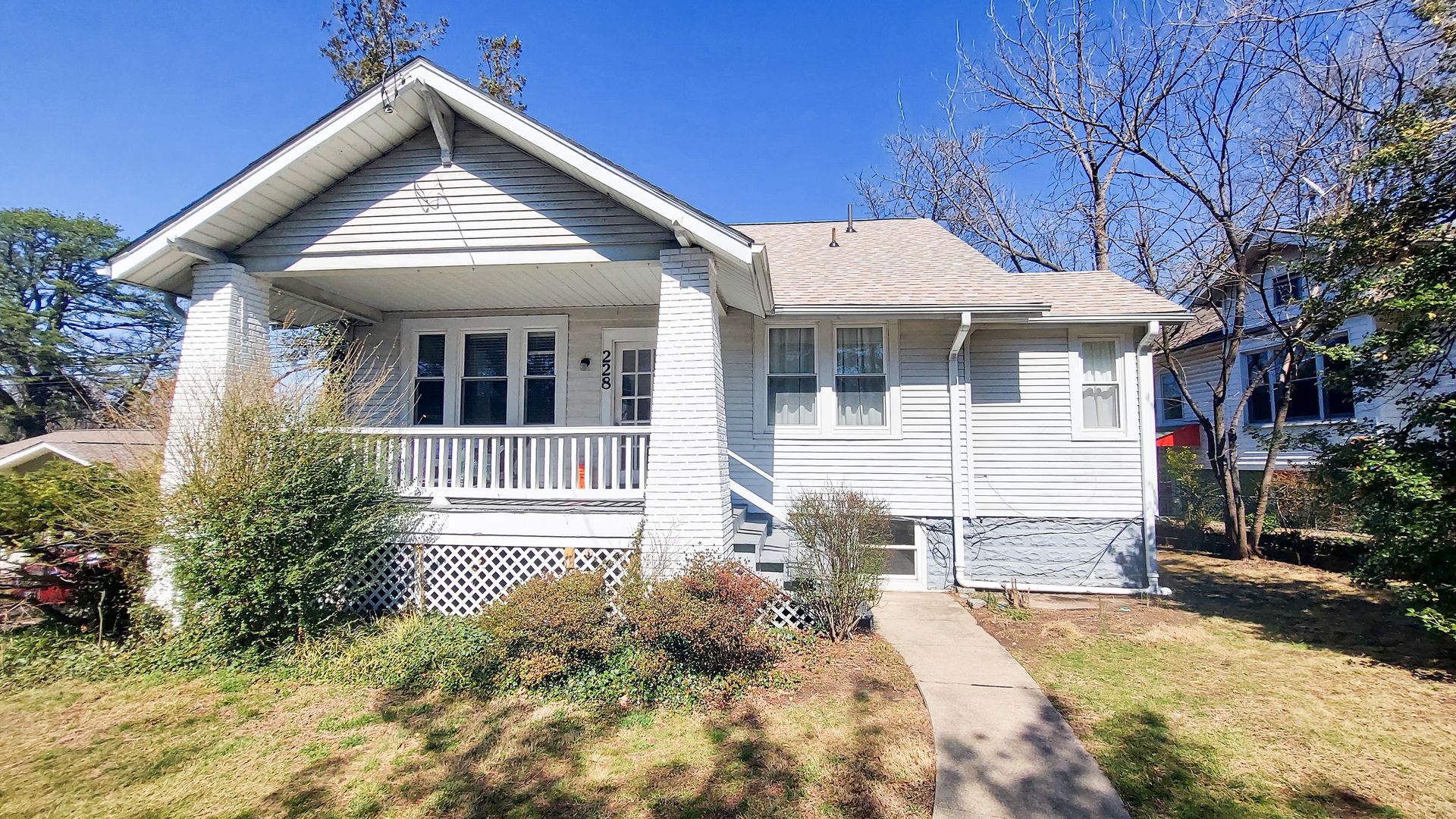 Takoma Park Apartment: 228 Manor Cir