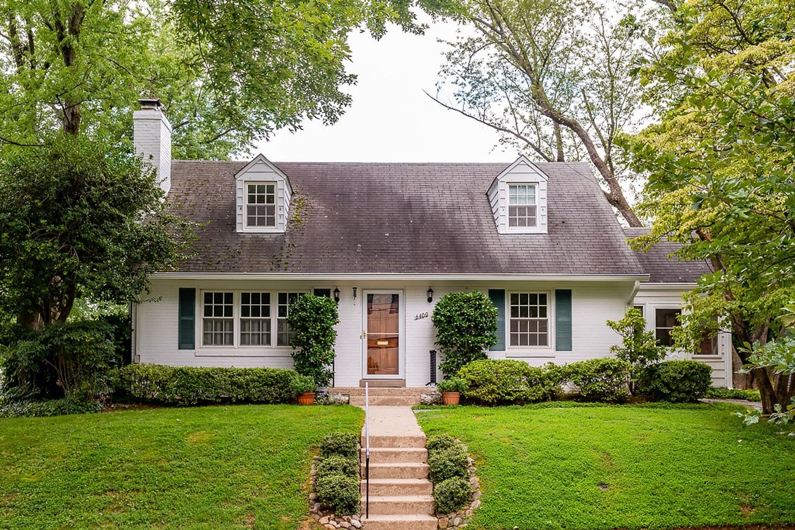 Chevy Chase House: 6400 Ruffin Road