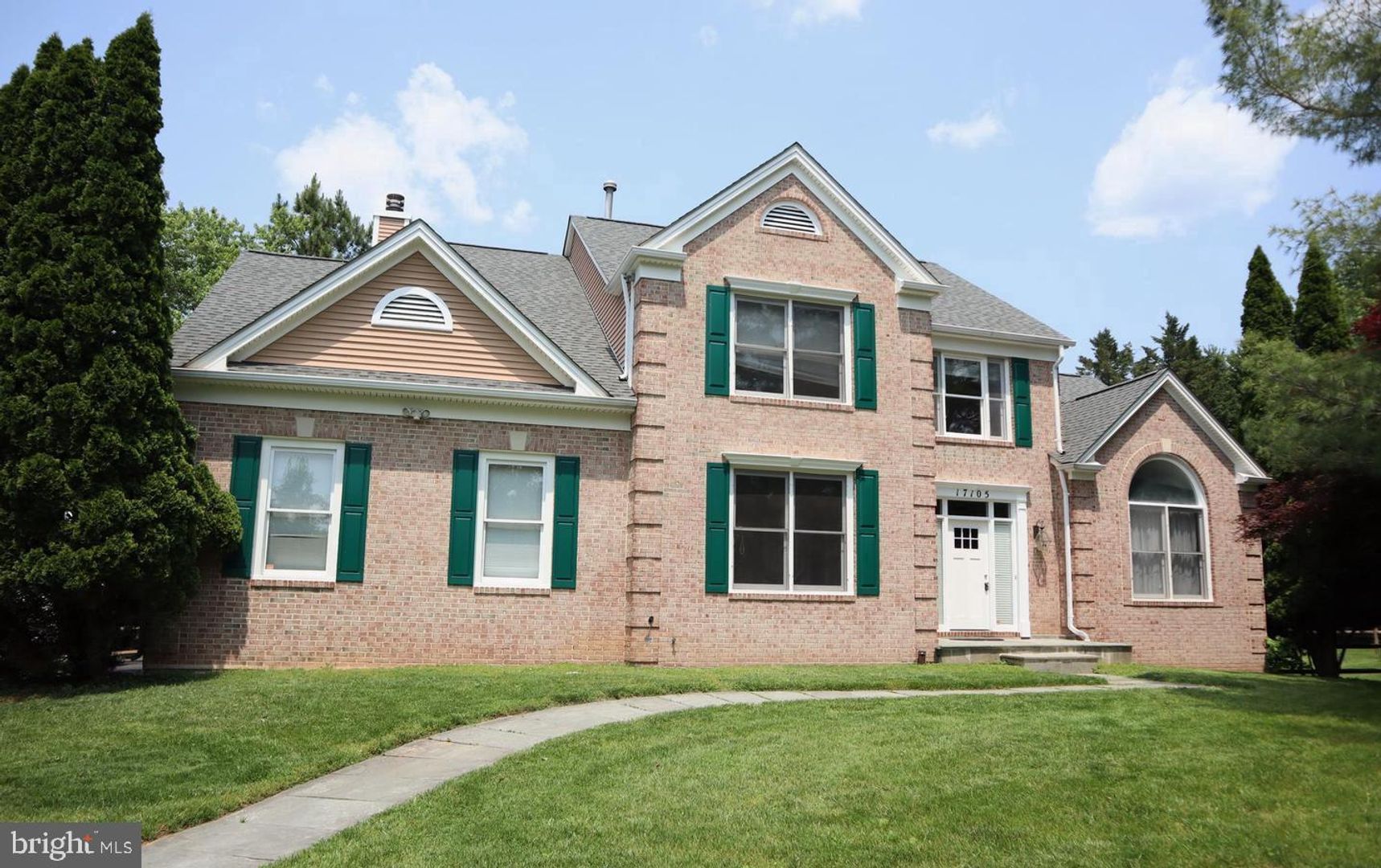 Olney House: 17105 Thatcher Ct