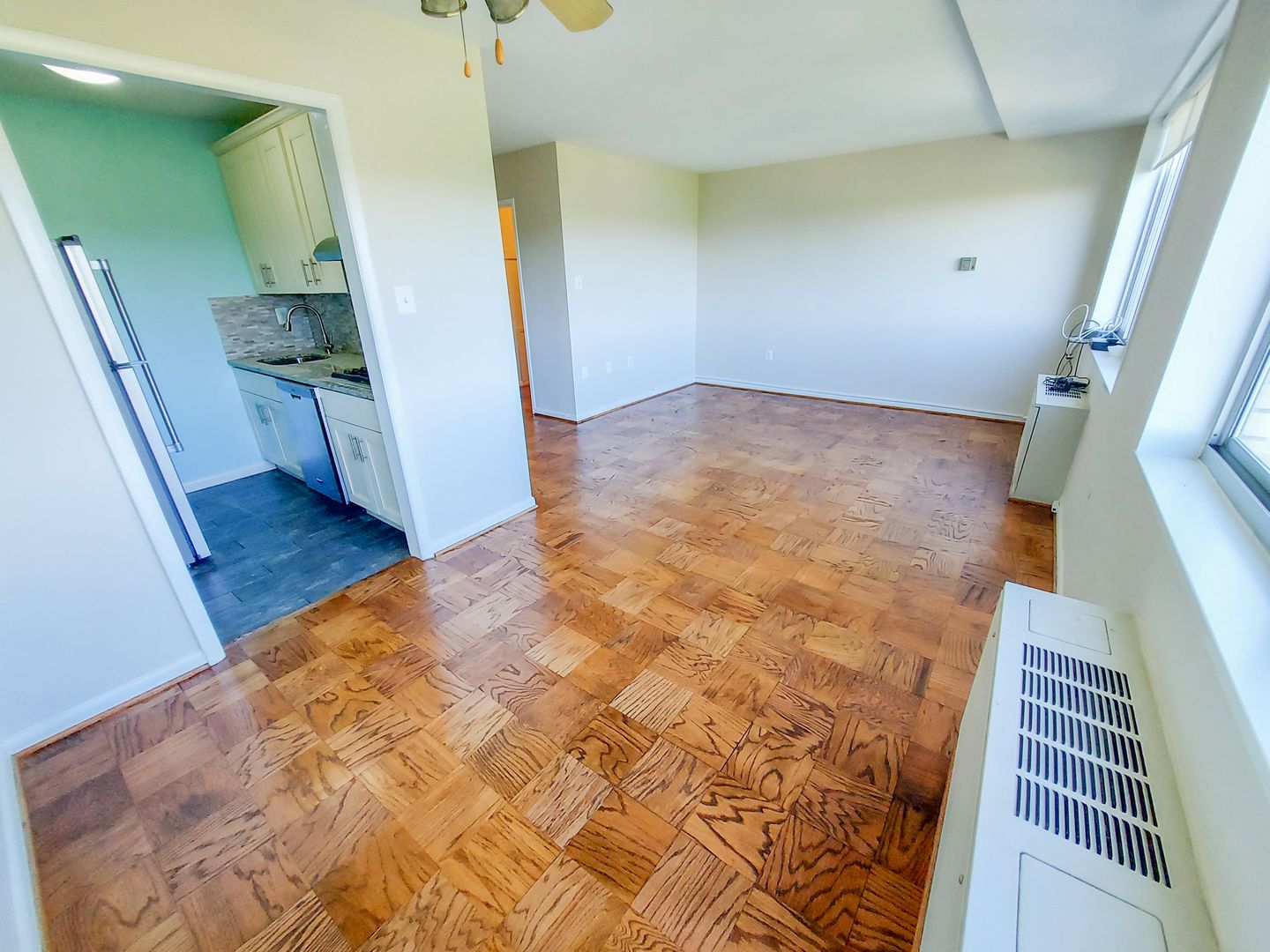 Rockville Condo: 10401 Grosvenor Ln #1324