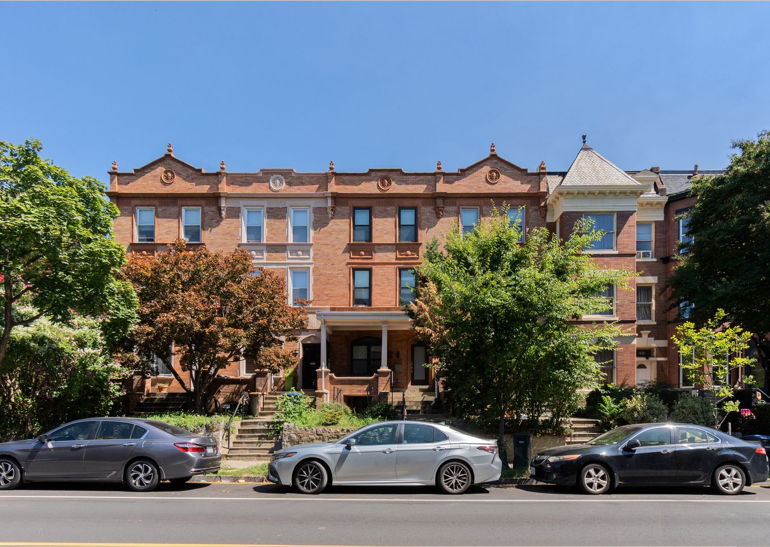Washington House: 3223 13th St. NW