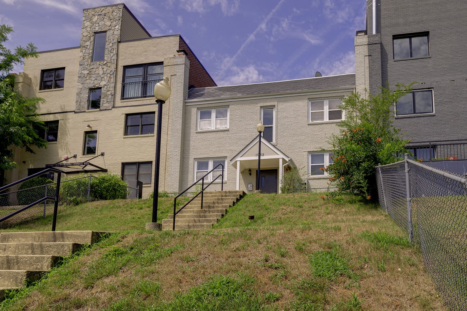 Washington Condo: 1932 3rd St NE #102