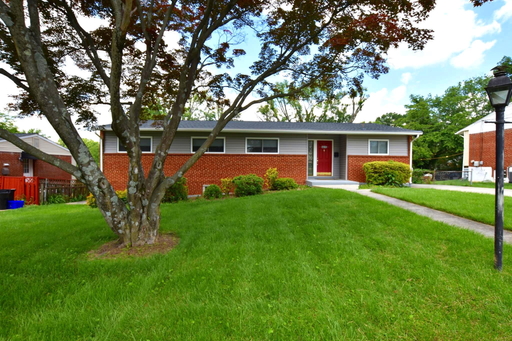 Fantastic 4BR/ 3BA Rambler in Aspen Hill – photo 1