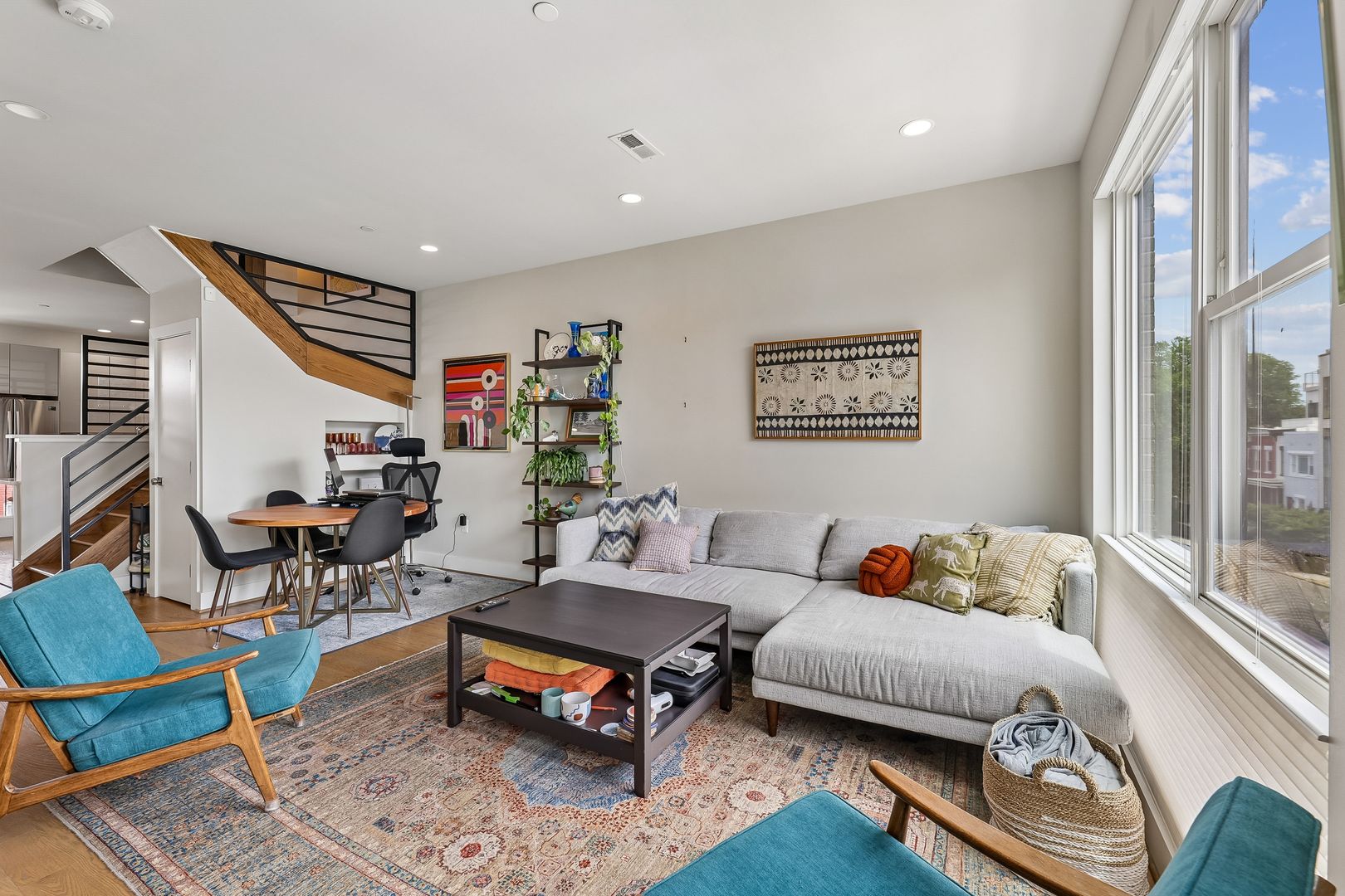 Washington Condo: 619 Harvard St. NW #2