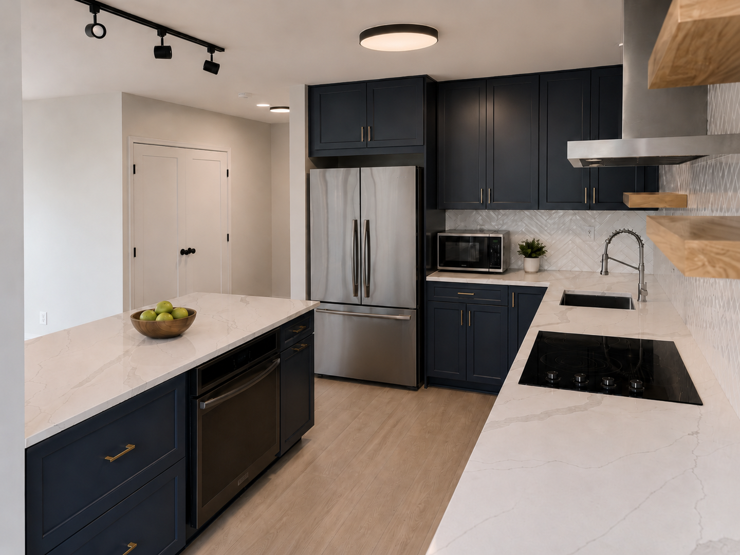 Alexandria Condo: 5500 Holmes Run Pkwy #101