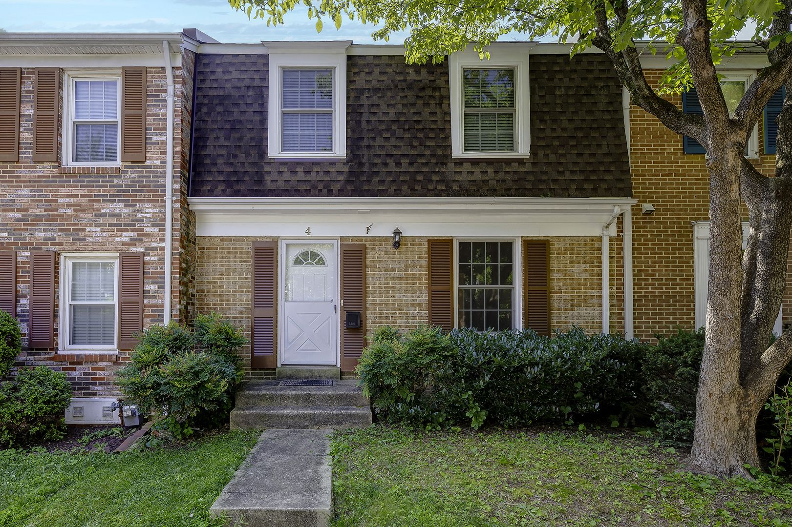 Rockville House: 4 Ritchfield Ct