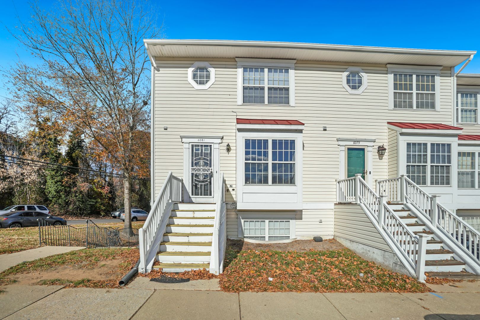 Riverdale Townhome: 6081 64th Ave #2