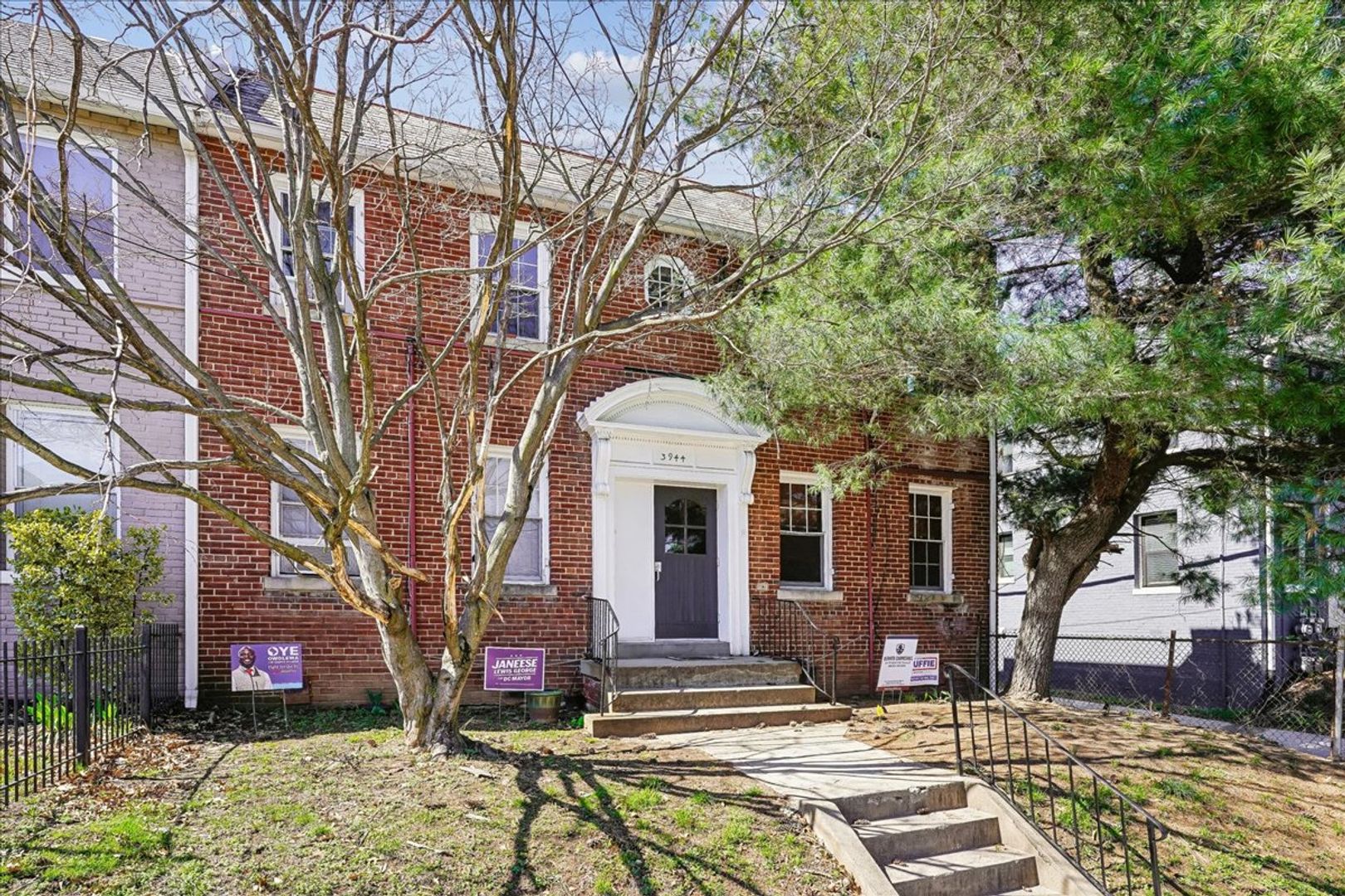 Washington Apartment: 3944 7th Street, NE