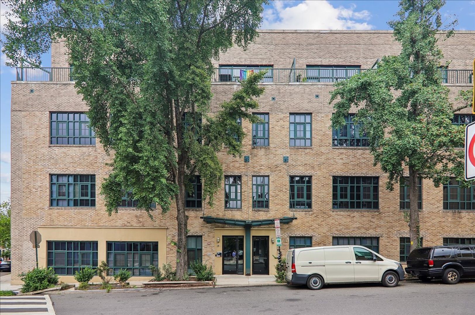 WASHINGTON House: 1701 KALORAMA RD NW