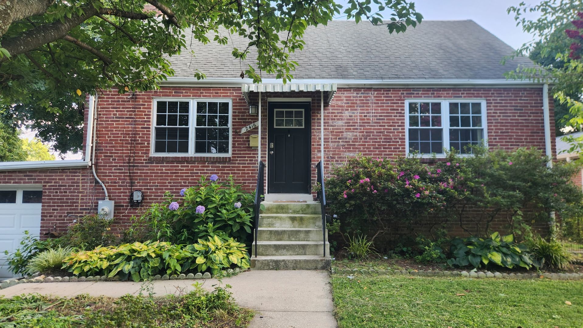 Silver Spring House: 2416 Eccleston St