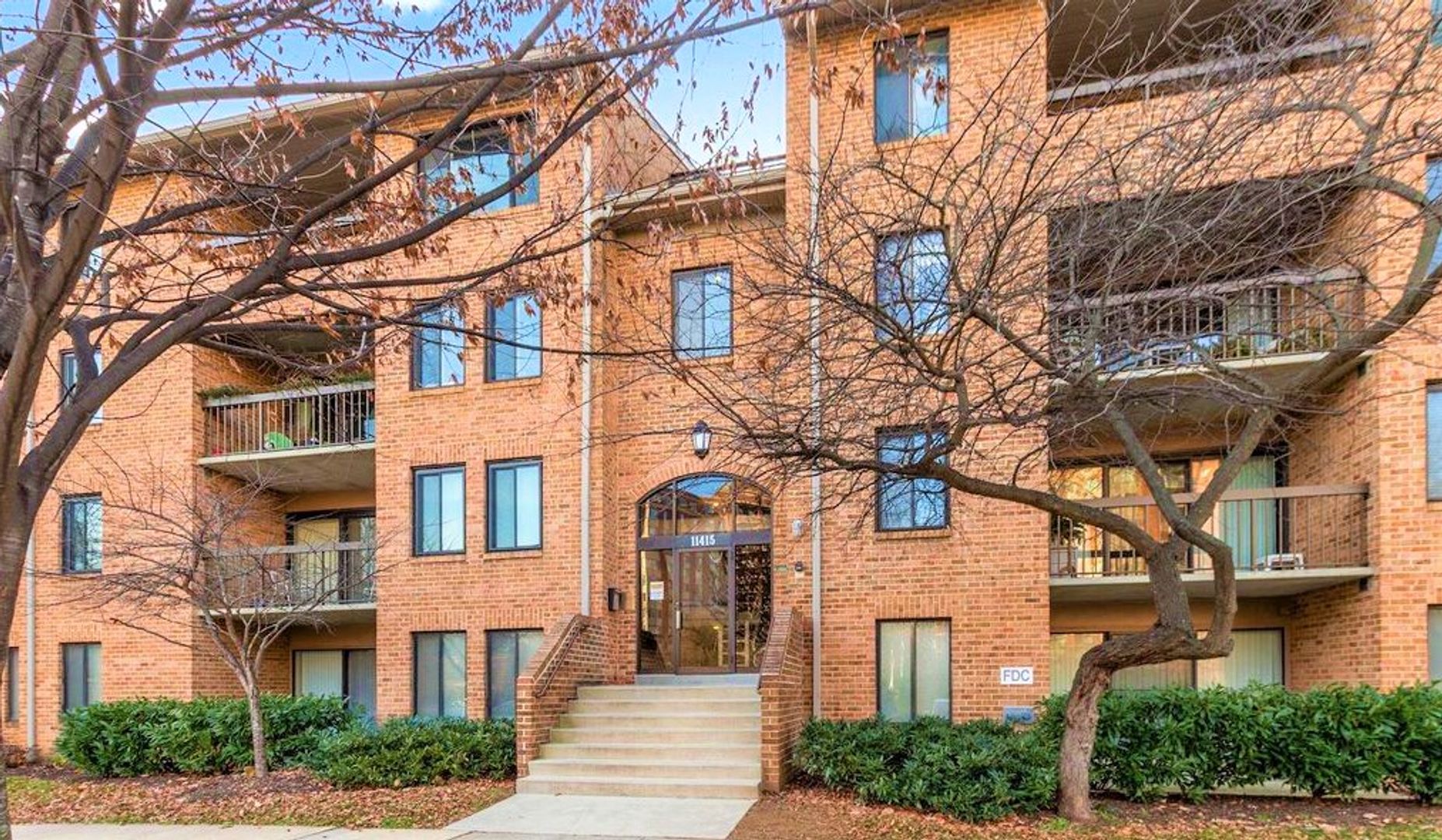 North Bethesda House: 11415 Commonwealth Dr #301