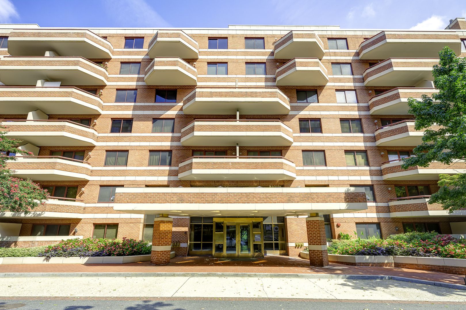 Washington Condo: 2301 N ST NW APT 310