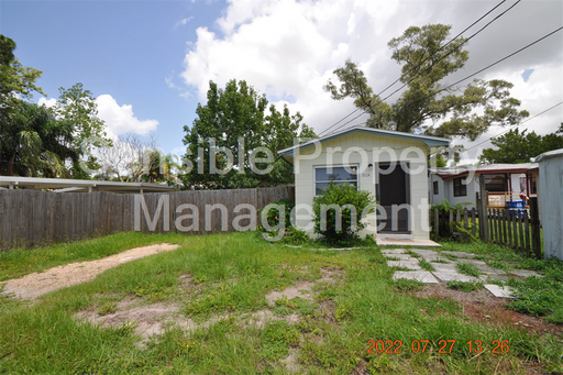 5124 18th Ave N - Back Unit – photo 1