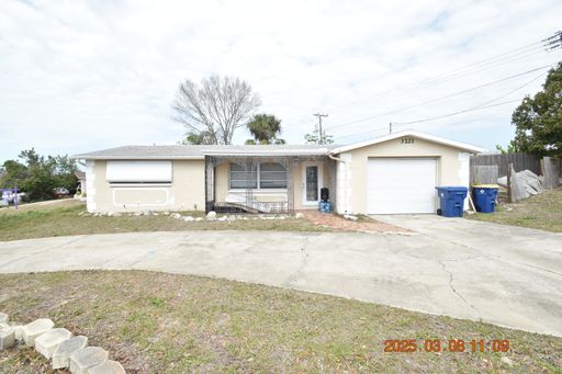 3221 Topp Dr – photo 1