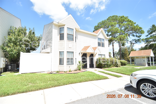 2302 Maki Rd Unit 2 – photo 1