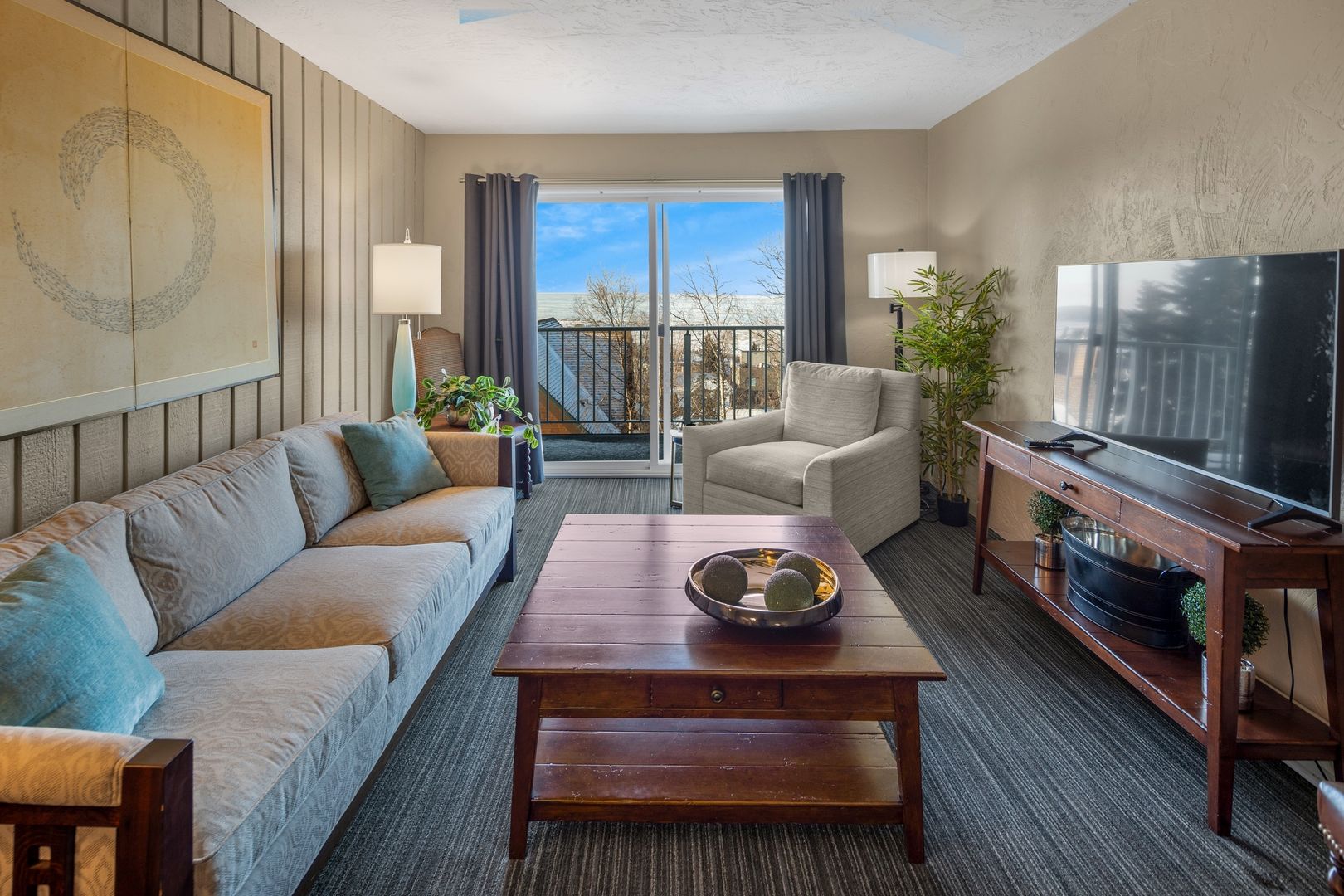 Anchorage Apartment: 540 L Street