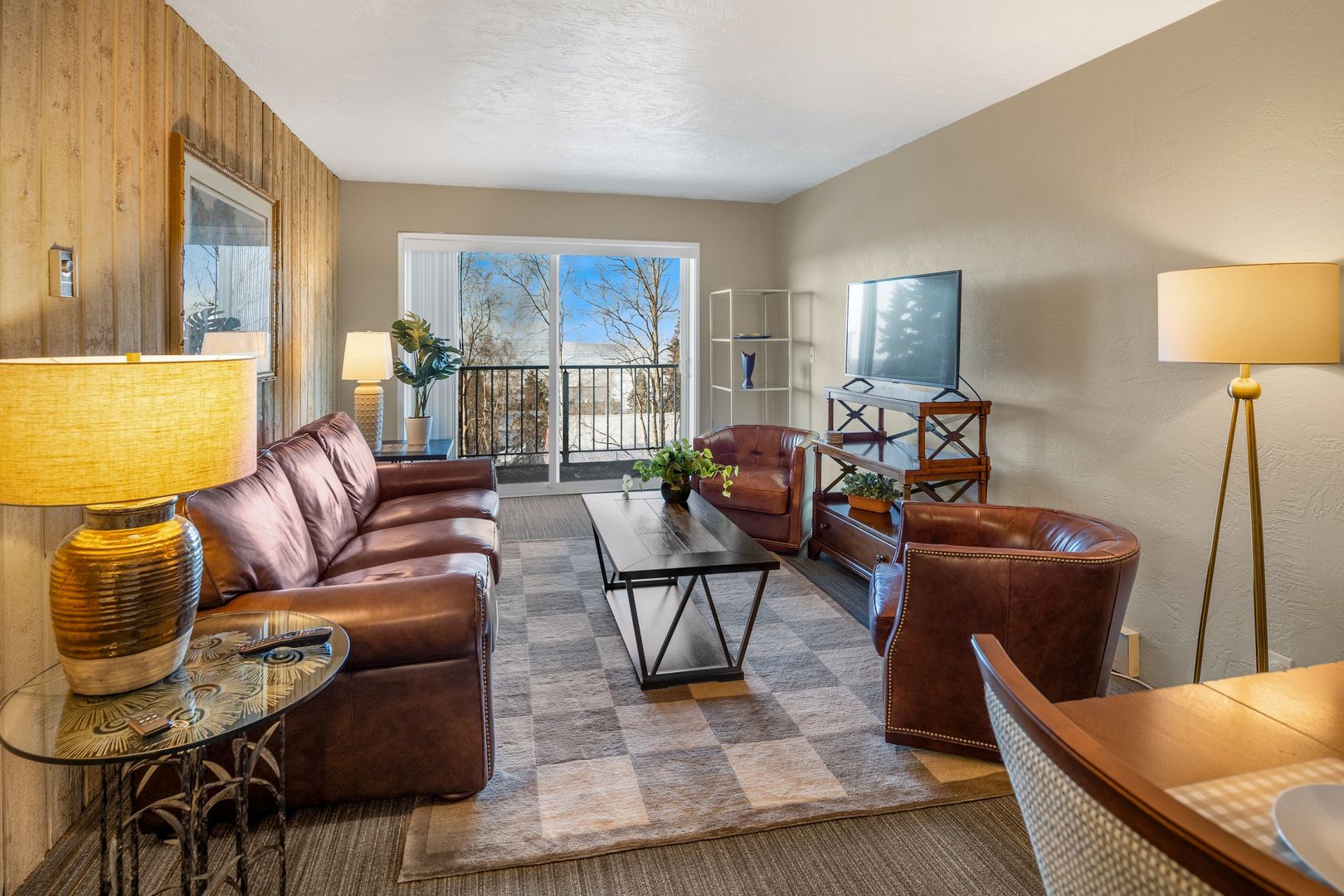 Anchorage Apartment: 540 L Street