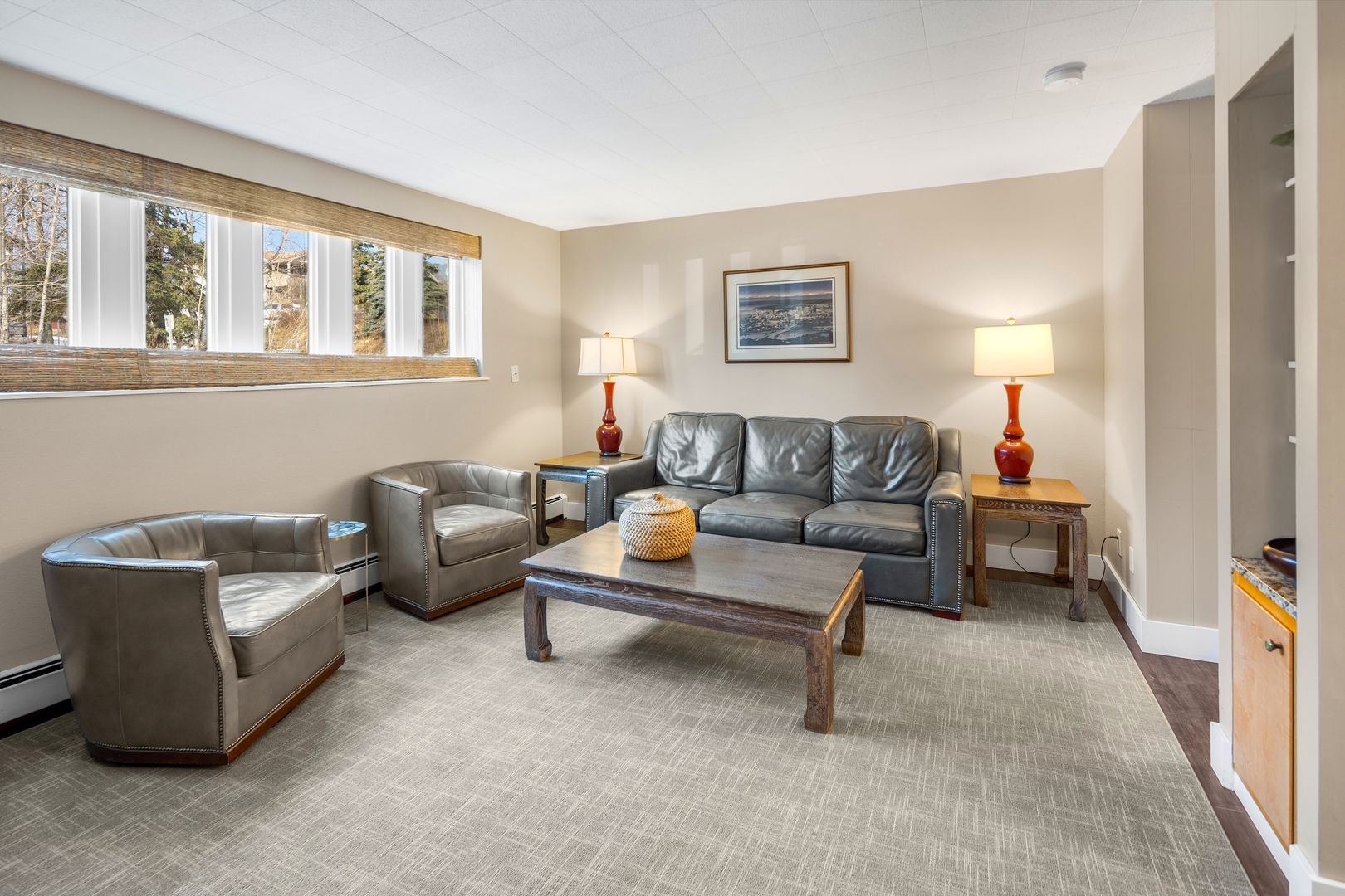Anchorage Apartment: 1101 B  Street