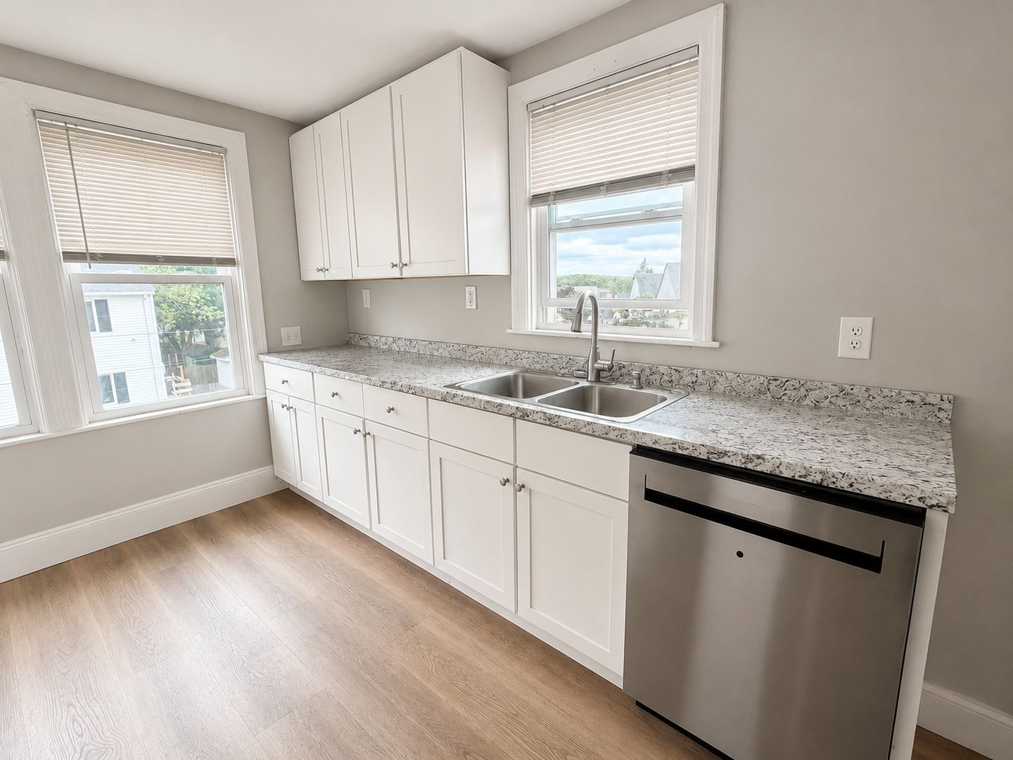 Providence Apartment: 172 Fruit Hill Ave