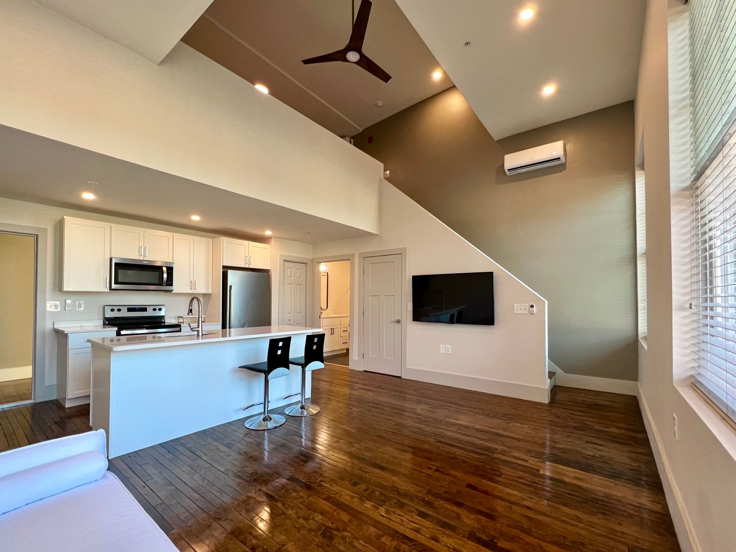 North Providence Apartment: 2 Thomas Street