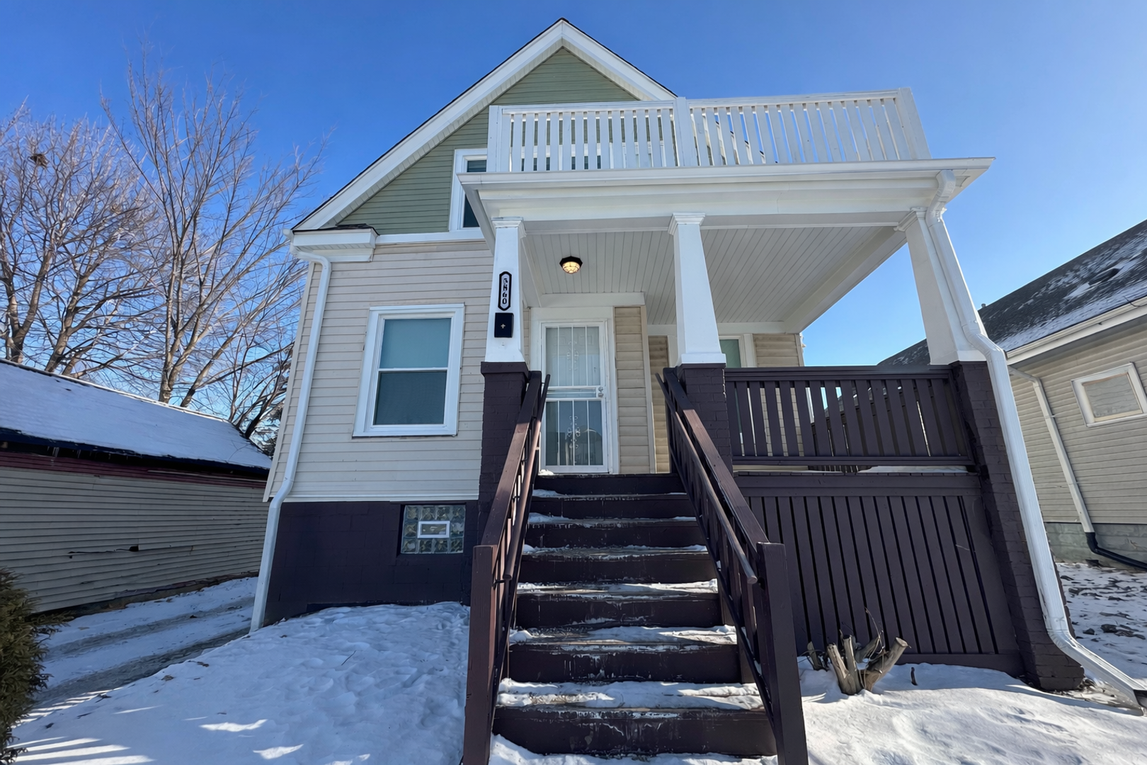 Milwaukee House: 3860 N 19TH PL