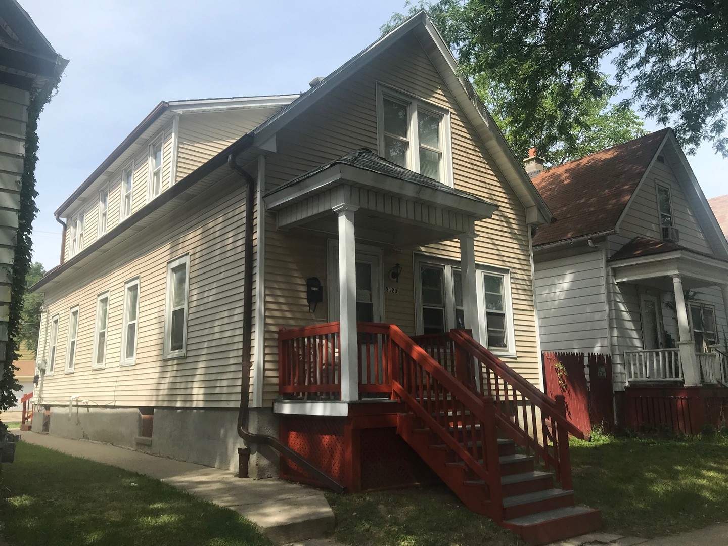Milwaukee Apartment: 3123-23A N 37TH ST