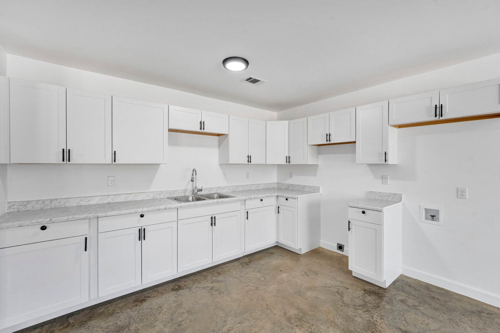 Memphis House: 1408 Kyle St