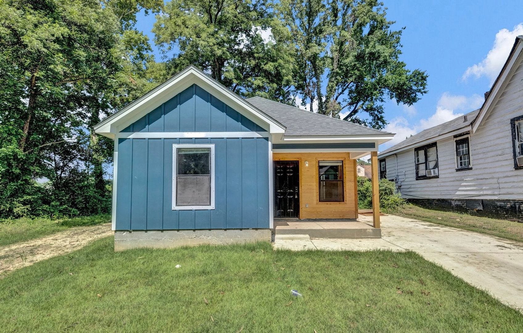 Memphis House: 1150 MELROSE ST