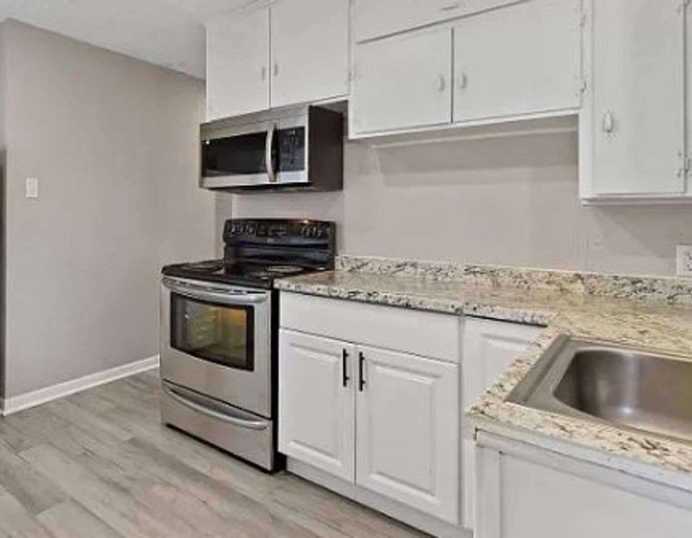 315 S. Loving Ave. - NEW 5 of 10