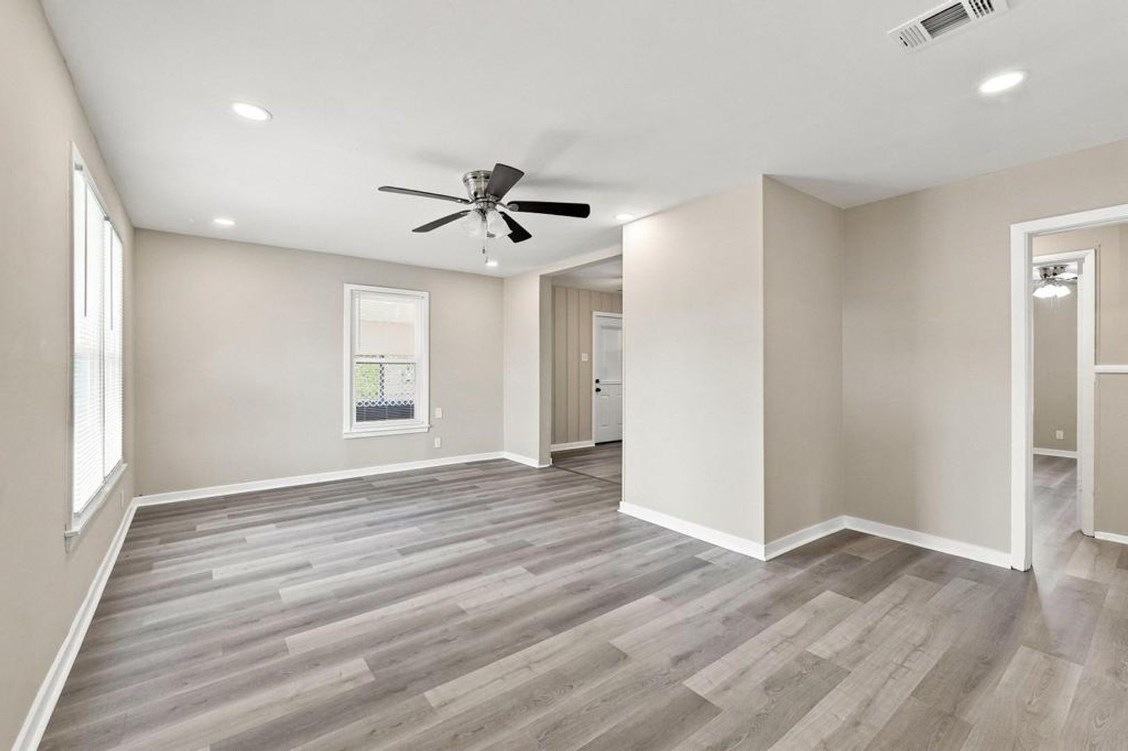 1717 E. Cherry St. 6 of 12