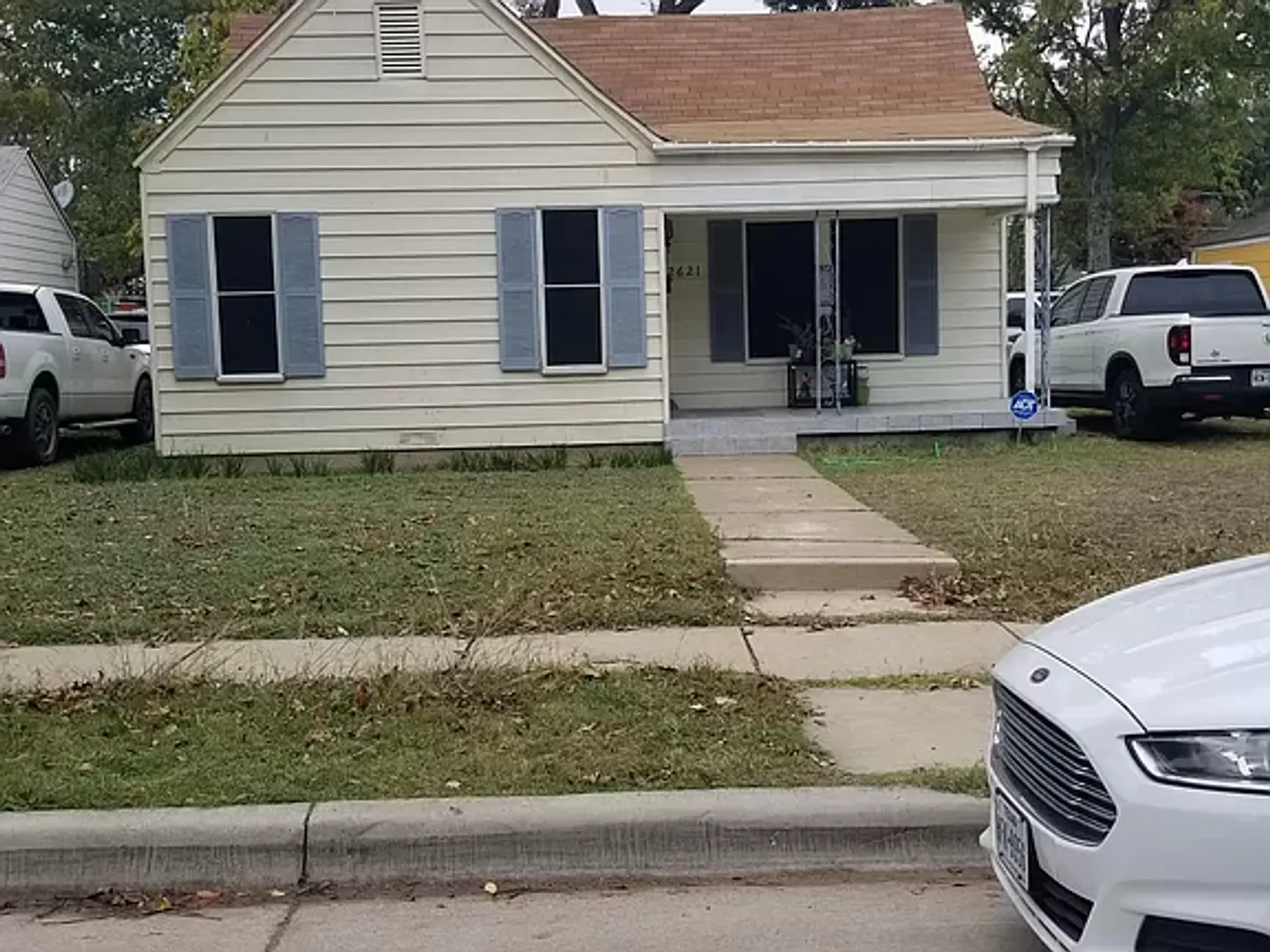 Fort Worth House: 2621 Marigold Ave.