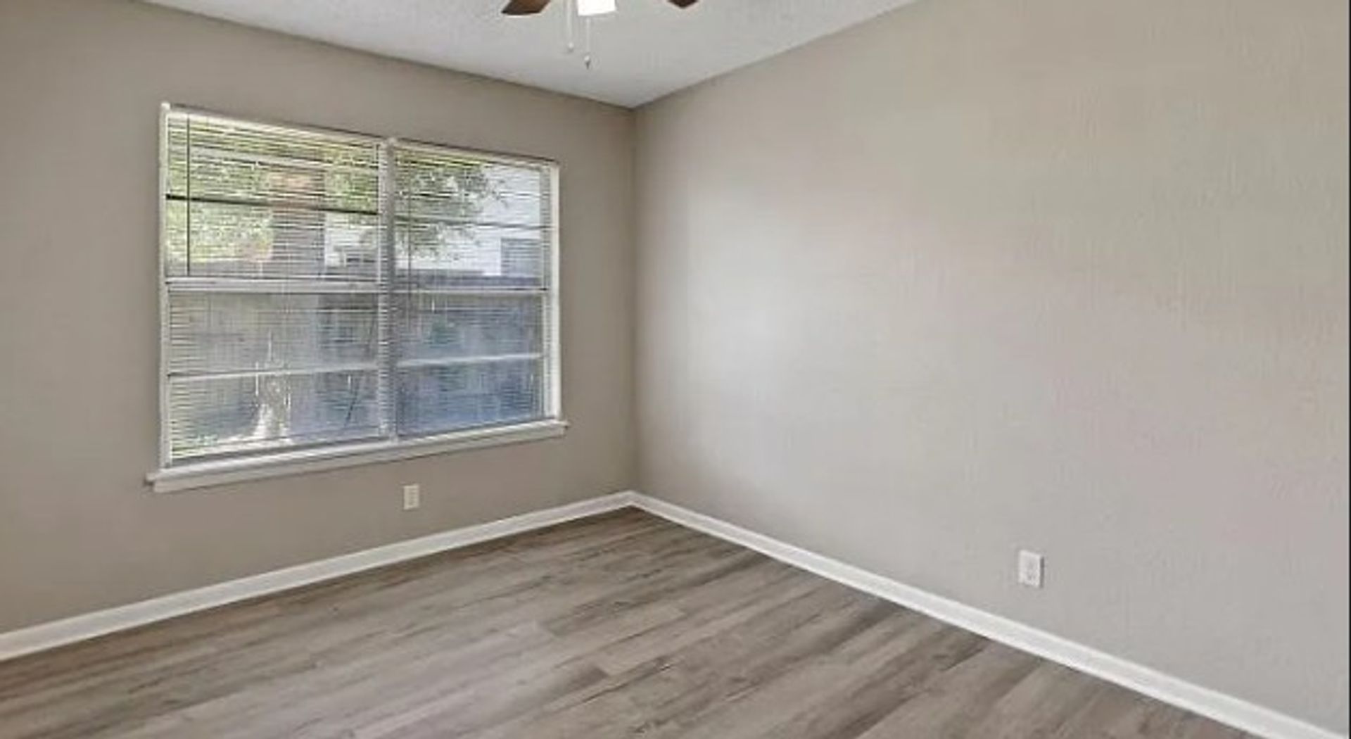 315 S. Loving Ave. - NEW 8 of 10