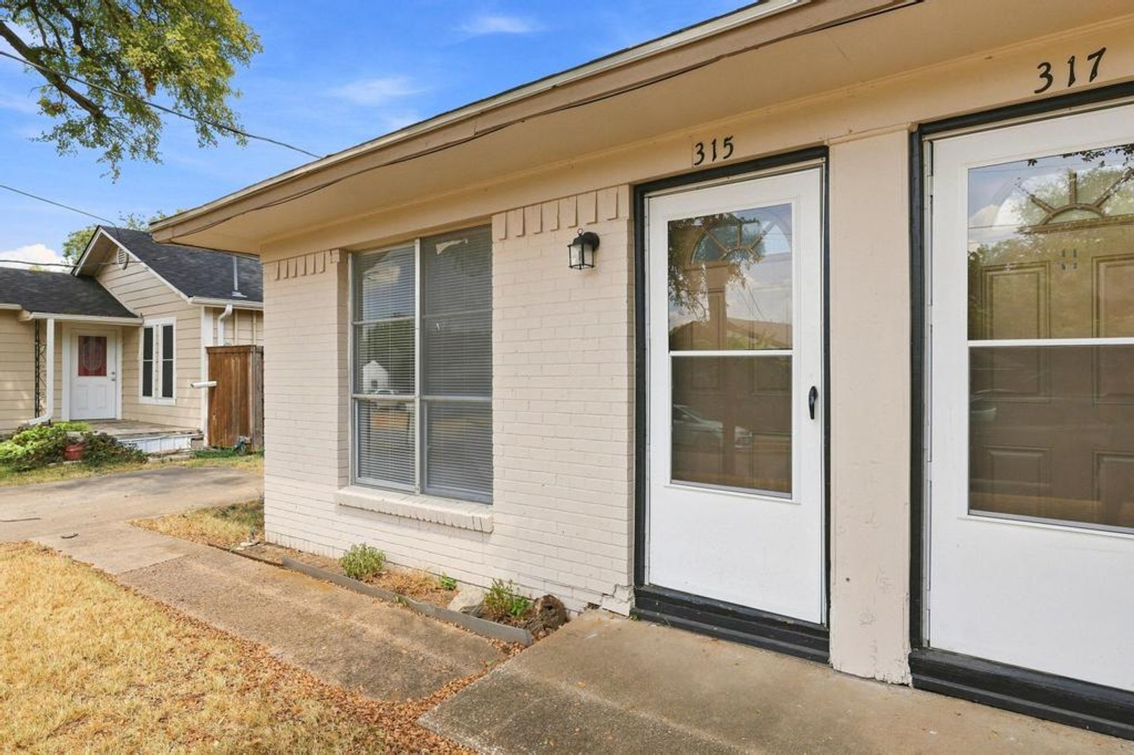 315 S. Loving Ave. - NEW 1 of 12
